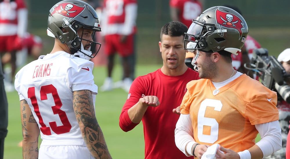 Baker Mayfield attempts to pass Monday Night Football player props October 21